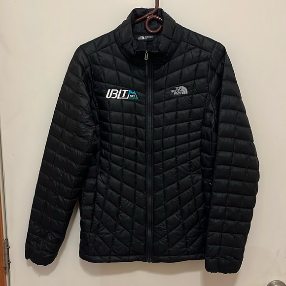 The North Face Womens Thermoball Jacket Size Medium with logo - Picture 1 of 7